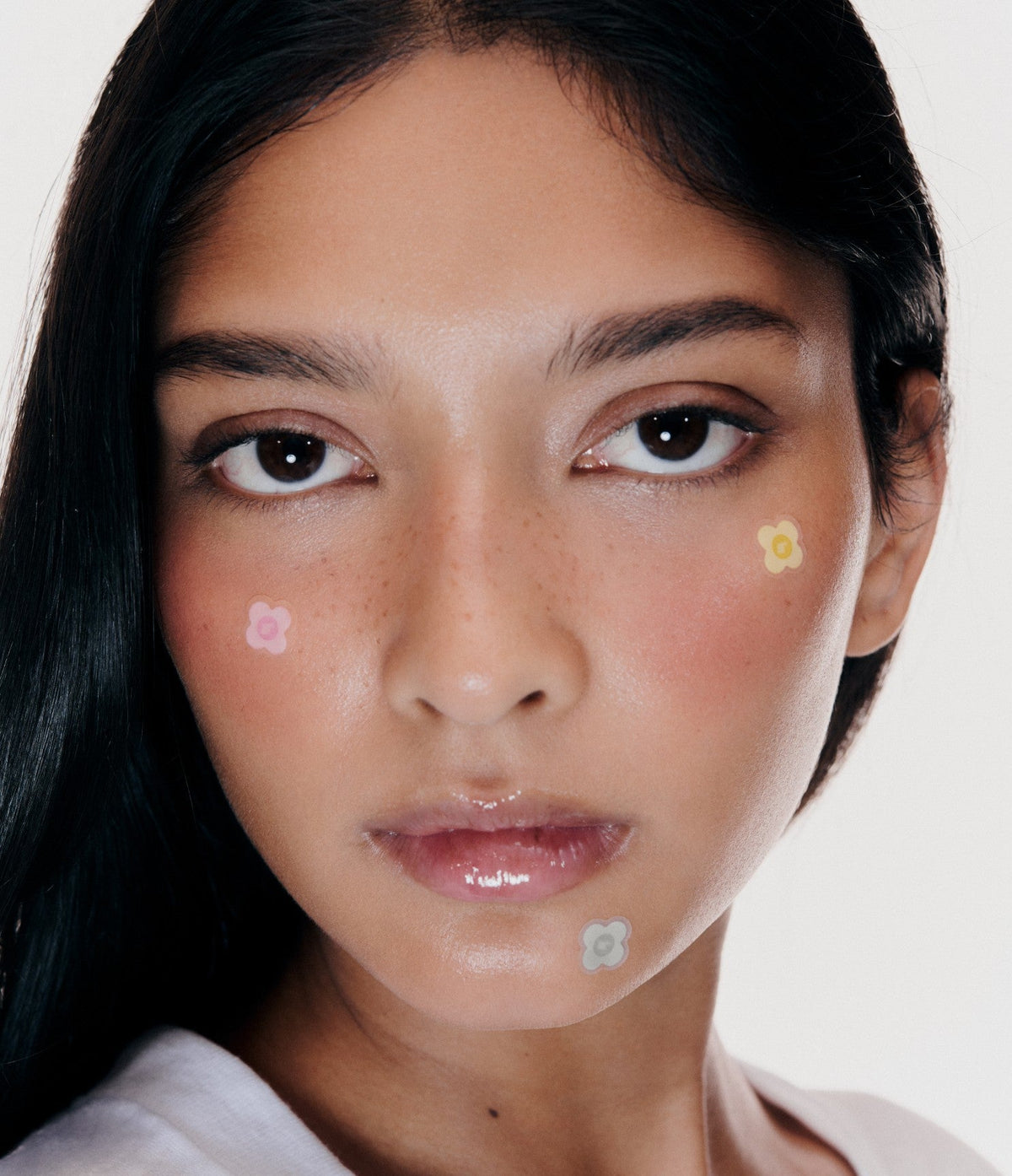 model wears spotwear daisy